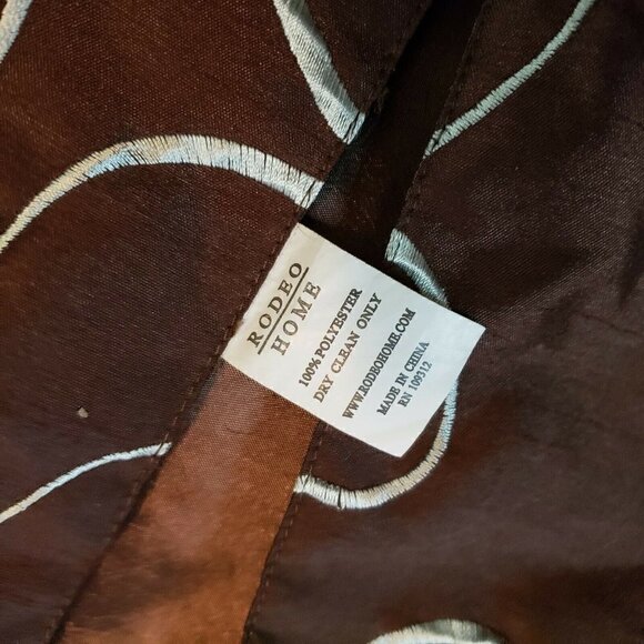 RODEO Home Embroidered Christmas Tree Skirt 56" T15 - Picture 4 of 5